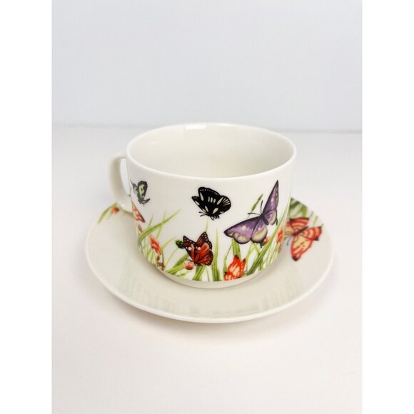 Teaopia butterfly teacup and saucer set - Picture 7 of 8